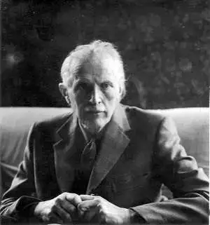 Archival portrait of the British philosopher and scientist John G. Bennett.